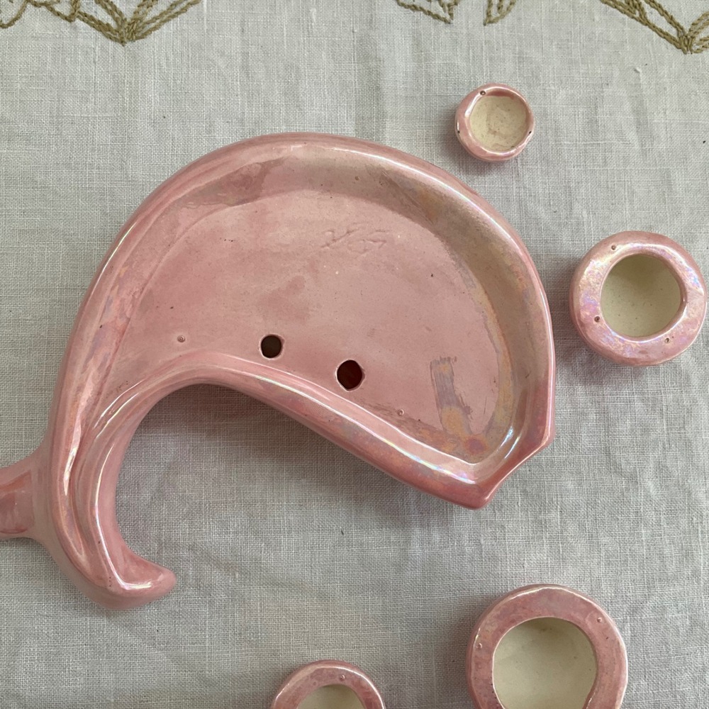 Vintage Pink Iridescent Ceramic Fish Wall Hanging Set 6pc Lusterware Bubbles MCM - Picture 7 of 9